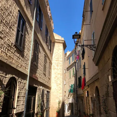 Aigua Πανσιόν Αλγκέρο